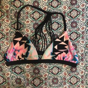 Patterned bikini top (target)